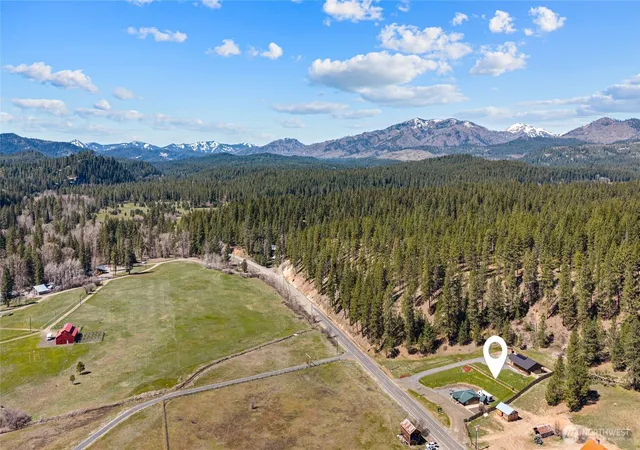 Photo 3 of Sale Pending at 10692 Teanaway Rd, Cle Elum, WA 98922 | MLS# NWM2506073 | Listing updated on 2026-09-14