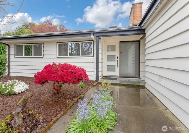 Photo 3 of Sale Pending at 10524 43rd Street Ct E, Puyallup, WA 98372 | MLS# NWM2506457 | Listing updated on 2026-09-11