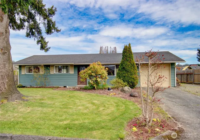 Photo 1 of Single family home for sale at 908 South 20th, Mount Vernon, WA 98274 | MLS# NWM2507881 | Listing updated on 2026-09-21