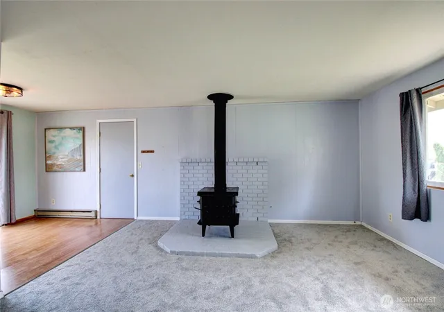 Photo 3 of Single family home for sale at 908 South 20th, Mount Vernon, WA 98274 | MLS# NWM2507881 | Listing updated on 2026-09-21
