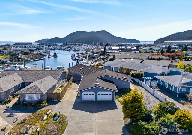 Photo 1 of Single family home for sale at 5309 Doon Way, Anacortes, WA 98221 | MLS# NWM2508059 | Listing updated on 2026-09-16