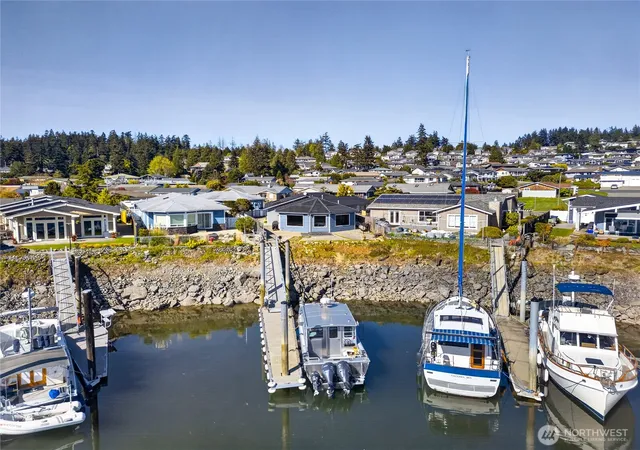 Photo 3 of Single family home for sale at 5309 Doon Way, Anacortes, WA 98221 | MLS# NWM2508059 | Listing updated on 2026-09-16
