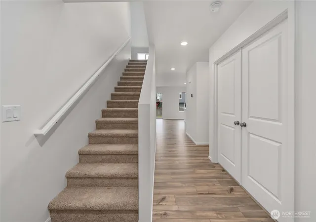 Photo 3 of Single family home for sale at 126 Pine Holw Dr, Chehalis, WA 98532 | MLS# NWM2508141 | Listing updated on 2026-09-29