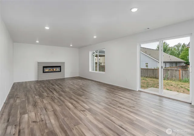 Photo 4 of Single family home for sale at 126 Pine Holw Dr, Chehalis, WA 98532 | MLS# NWM2508141 | Listing updated on 2026-09-29