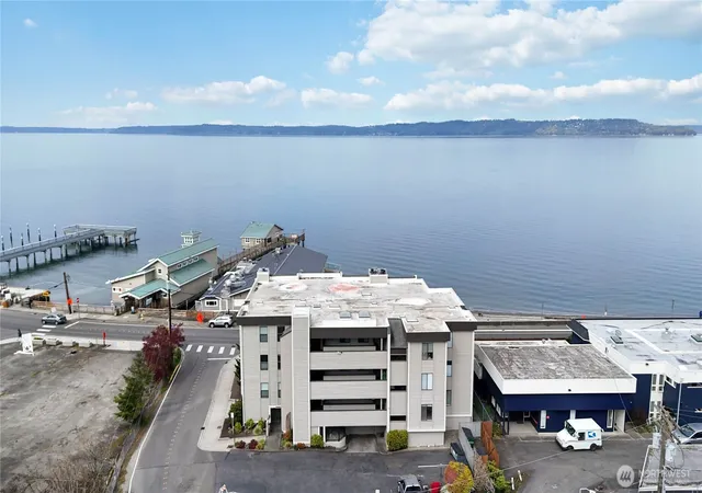 Photo 3 of Sale Pending at 700 S 282nd Street #722, Des Moines, WA 98198 | MLS# NWM2508362 | Listing updated on 2026-09-25