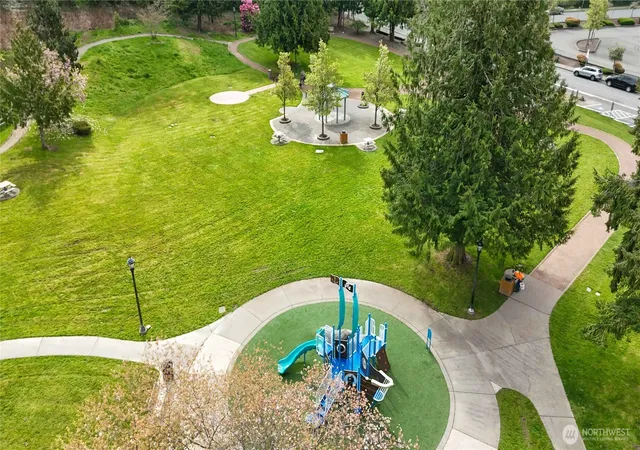 Photo 4 of Sale Pending at 700 S 282nd Street #722, Des Moines, WA 98198 | MLS# NWM2508362 | Listing updated on 2026-09-25