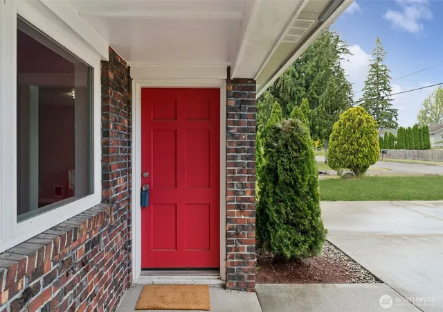 Photo 4 of Single family home for sale at 7609 A St, Tacoma, WA 98408 | MLS# NWM2508365 | Listing updated on 2026-10-01