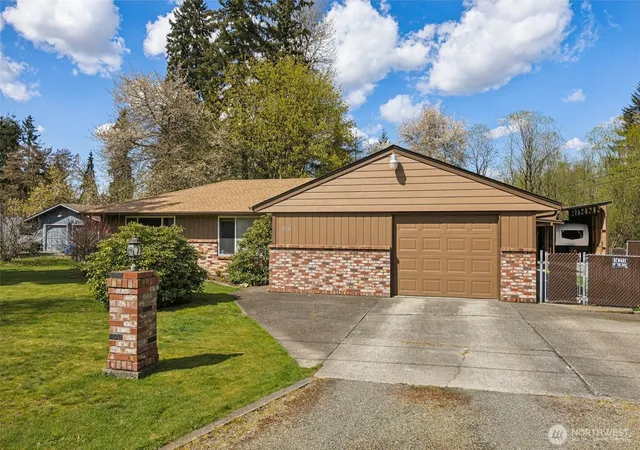 Photo 3 of Single family home for sale at 8311 110th Street E, Puyallup, WA 98373 | MLS# NWM2508984 | Listing updated on 2026-09-27