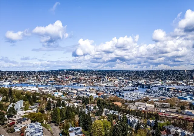 Photo 2 of Sale Pending at 3424 25th Avenue W #201, Seattle, WA 98199 | MLS# NWM2509634 | Listing updated on 2026-09-21