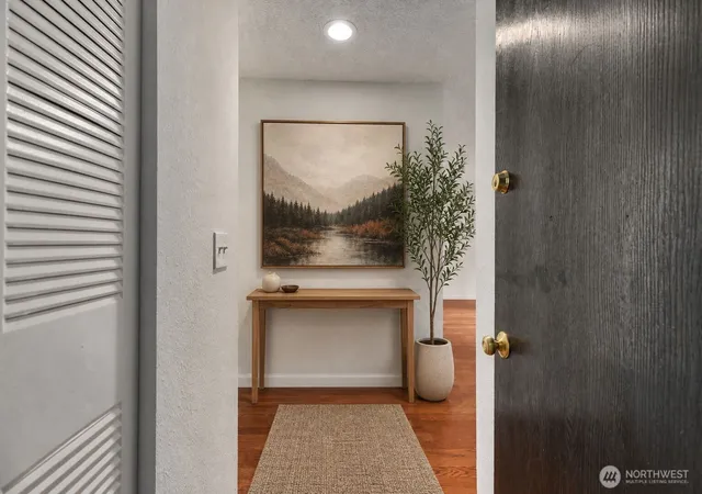 Photo 4 of Condo for sale at 7307 224Th St Sw #D5, Edmonds, WA 98026 | MLS# NWM2509983 | Listing updated on 2026-10-02