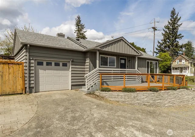 Photo 1 of Sale Pending at 1324 E Fairbanks St, Tacoma, WA 98404 | MLS# NWM2510514 | Listing updated on 2026-09-14