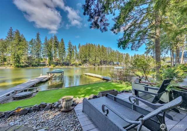 Photo 4 of Single family home for sale at 2851 E Mason Lake Dr, Grapeview, WA 98546 | MLS# NWM2510818 | Listing updated on 2026-09-26
