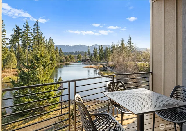 Townhouse for sale at 100 Wildflower Loop, Cle Elum, WA 98922 | MLS# NWM2511105