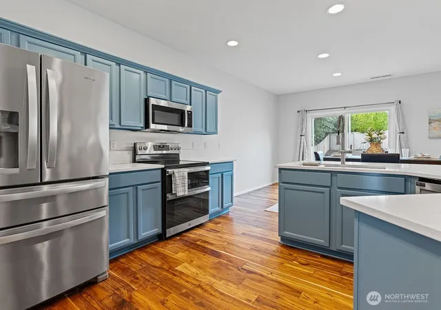 Photo 3 of Single family home for sale at 4119 167th Place Se, Bothell, WA 98012 | MLS# NWM2511344 | Listing updated on 2026-10-02
