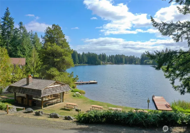 Photo 3 of Single family home for sale at 30 E Rainier Dr, Allyn, WA 98524 | MLS# NWM2511403 | Listing updated on 2026-09-21