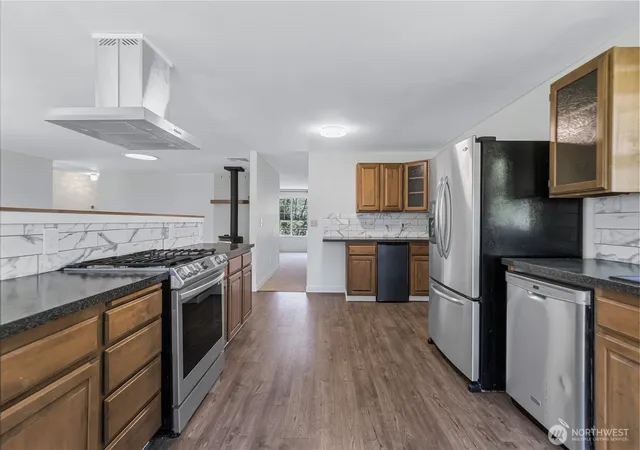 Photo 4 of Single family home for sale at 8509 58th Avenue SE, Olympia, WA 98513 | MLS# NWM2511906 | Listing updated on 2026-09-30