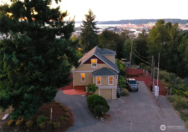 Photo 1 of Multi family home for sale at 1109 E 31st Street, Tacoma, WA 98404 | MLS# NWM2512006 | Listing updated on 2026-09-21