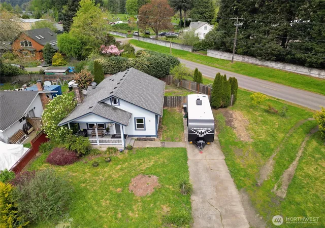 Photo 3 of Sale Pending at 210 Rosewood St, Woodland, WA 98674 | MLS# NWM2512221 | Listing updated on 2026-09-25