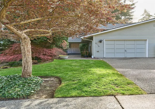 Photo 2 of Townhouse for sale at 8730 133rd Avenue Ne, Redmond, WA 98052 | MLS# NWM2512609 | Listing updated on 2026-09-21
