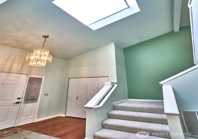 Photo 4 of Townhouse for sale at 8730 133rd Avenue NE, Redmond, WA 98052 | MLS# NWM2512609 | Listing updated on 2026-09-21