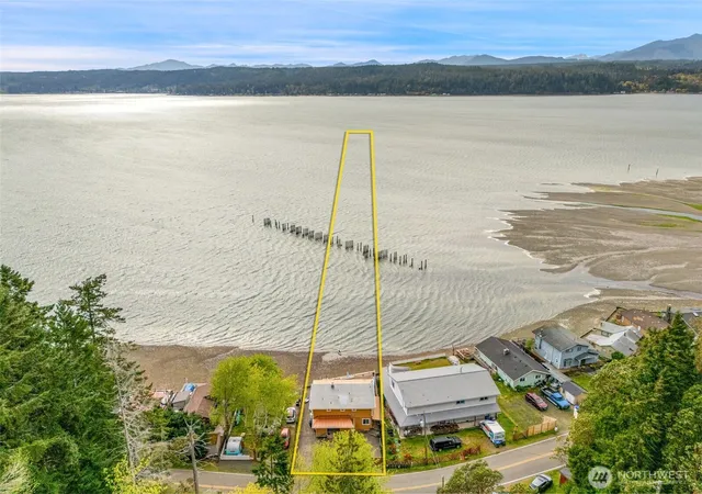 Photo 3 of Sale Pending at 18651 NE N Shore Rd, Tahuya, WA 98588 | MLS# NWM2512818 | Listing updated on 2026-09-30