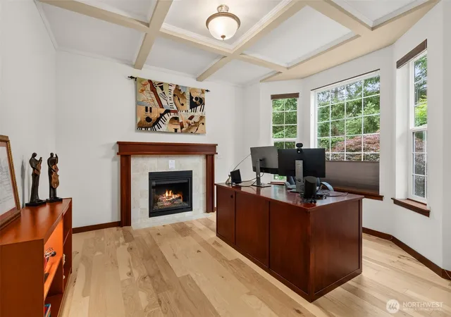 Photo 4 of Single family home for sale at 11940 Windtree Ln SE, Rainier, WA 98576 | MLS# NWM2514112 | Listing updated on 2026-09-30