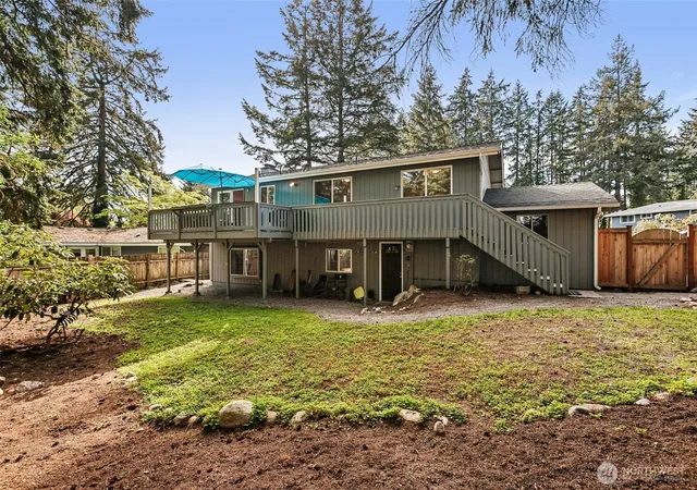 Photo 1 of Single family home for sale at 20917 22nd Avenue W, Lynnwood, WA 98036 | MLS# NWM2514142 | Listing updated on 2026-09-21