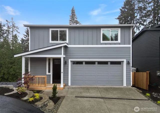 Photo 1 of Sale Pending at 4405 Federal Ave, Everett, WA 98203 | MLS# NWM2514536 | Listing updated on 2026-10-22