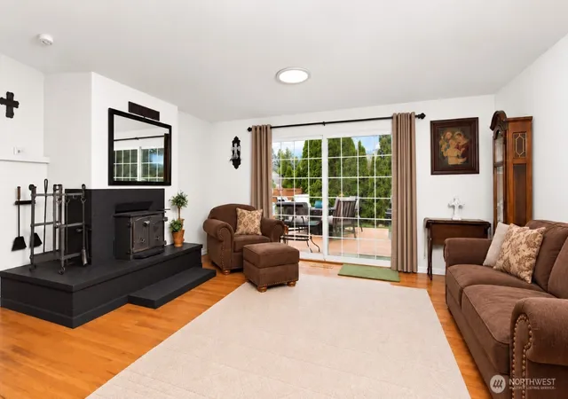 Photo 2 of Single family home for sale at 26117 Southeast 425th, Enumclaw, WA 98022 | MLS# NWM2514989 | Listing updated on 2026-09-21