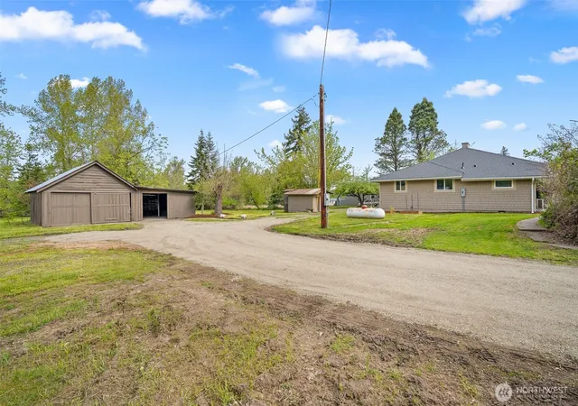 Photo 1 of Single family home for sale at 3262 Mt Baker Hwy, Bellingham, WA 98226 | MLS# NWM2515636 | Listing updated on 2026-09-21