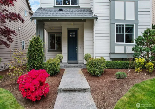 Photo 2 of Single family home for sale at 10248 242nd Avenue Ne, Redmond, WA 98053 | MLS# NWM2515816 | Listing updated on 2026-10-03