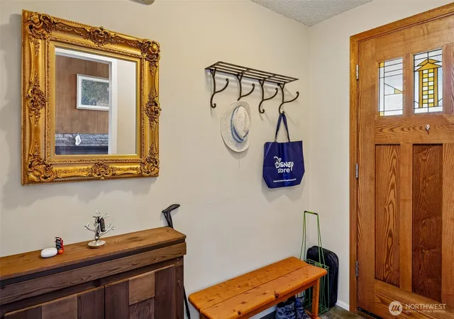 Photo 3 of Single family home for sale at 1606 153rd Avenue Se, Bellevue, WA 98007 | MLS# NWM2516210 | Listing updated on 2026-09-29