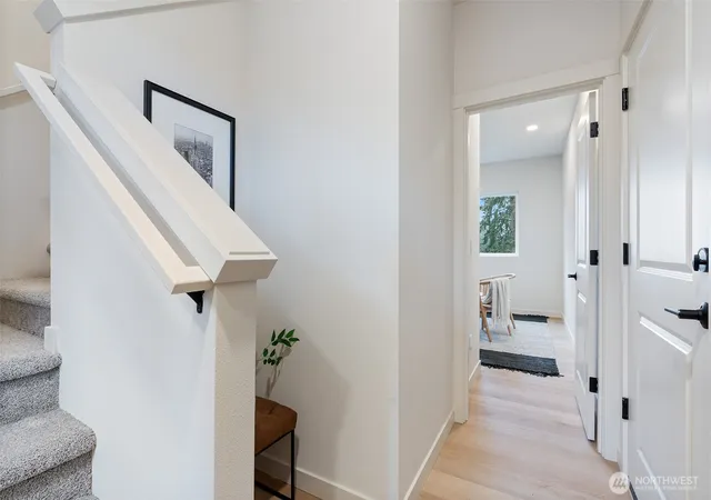 Photo 2 of Single family home for sale at 4405 Federal Ave, Everett, WA 98203 | MLS# NWM2516391 | Listing updated on 2026-09-21