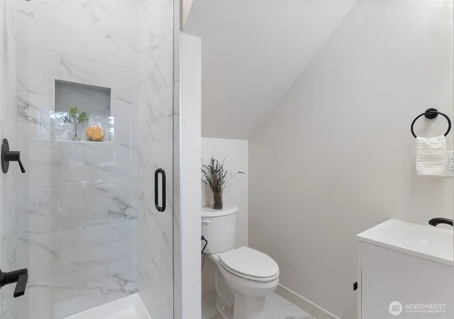 Photo 4 of Single family home for sale at 4405 Federal Ave, Everett, WA 98203 | MLS# NWM2516391 | Listing updated on 2026-09-21