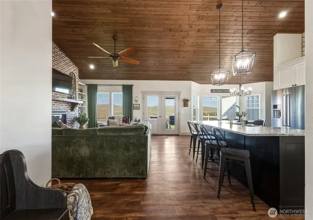 Photo 2 of Single family home for sale at 518 Stonecipher Rd, Waitsburg, WA 99361 | MLS# NWM2516913 | Listing updated on 2026-09-21