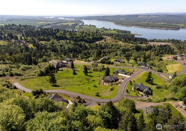 Photo 2 of Single family home for sale at 160 Windy River, Kalama, WA 98625 | MLS# NWM2517133 | Listing updated on 2026-09-21