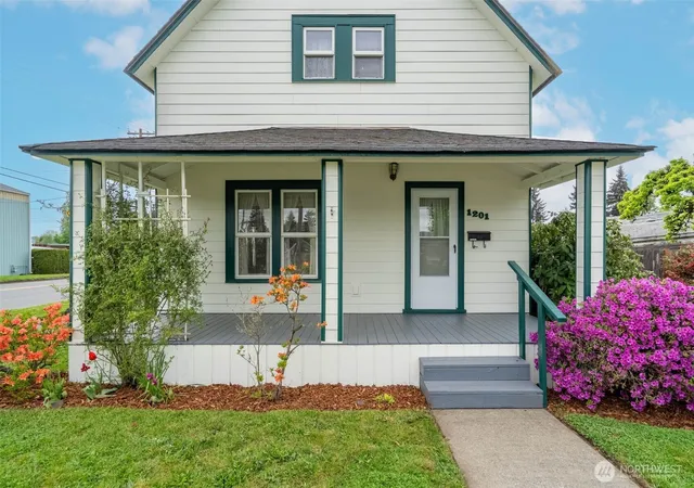 Photo 3 of Sale Pending at 1201 N Tower Ave, Centralia, WA 98531 | MLS# NWM2517302 | Listing updated on 2026-09-25