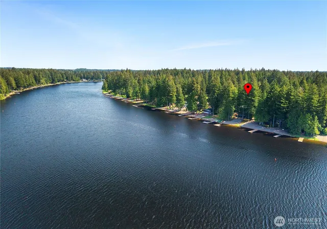 Photo 2 of Sale Pending at 451 E Ballantrae Dr, Shelton, WA 98584 | MLS# NWM2517360 | Listing updated on 2026-09-25