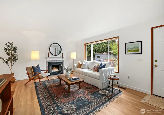 Photo 1 of Sale Pending at 11726 8th Avenue S, Seattle, WA 98168 | MLS# NWM2517366 | Listing updated on 2026-09-25