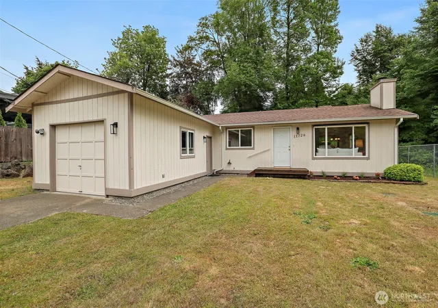 Photo 2 of Sale Pending at 11726 8th Avenue S, Seattle, WA 98168 | MLS# NWM2517366 | Listing updated on 2026-09-25