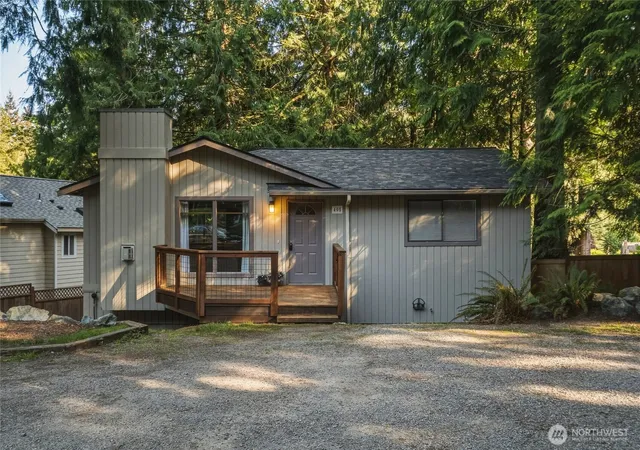 Photo 2 of Sale Pending at 405 Sudden Valley Dr, Bellingham, WA 98229 | MLS# NWM2517628 | Listing updated on 2026-09-29