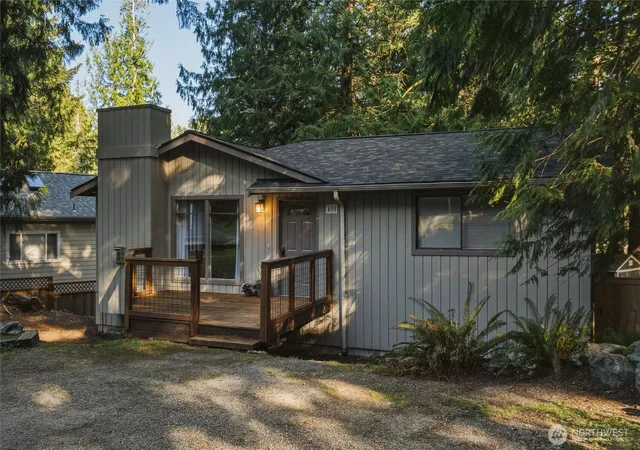 Photo 3 of Sale Pending at 405 Sudden Valley Dr, Bellingham, WA 98229 | MLS# NWM2517628 | Listing updated on 2026-09-29