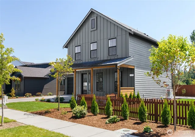 Single family home for sale at 627 Legacy Way, Sedro Woolley, WA 98284 | MLS# NWM2517772 | Listing updated on 2026-09-30