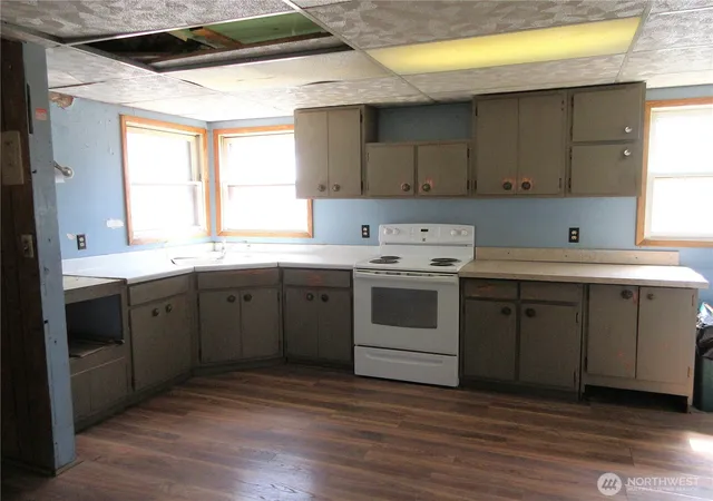 Photo 3 of Single family home for sale at 148 N Portland St, Republic, WA 99166 | MLS# NWM2517942 | Listing updated on 2026-09-21