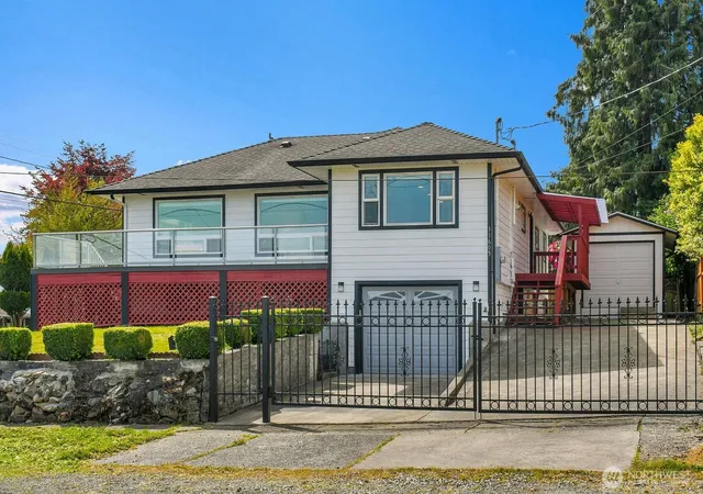 Photo 1 of Single family home for sale at 11605 87th Avenue S, Seattle, WA 98178 | MLS# NWM2518107 | Listing updated on 2026-10-07