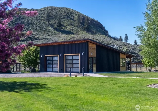 Photo 4 of Sale Pending at 48 Thurlow Rd, Twisp, WA 98856 | MLS# NWM2518141 | Listing updated on 2026-09-25