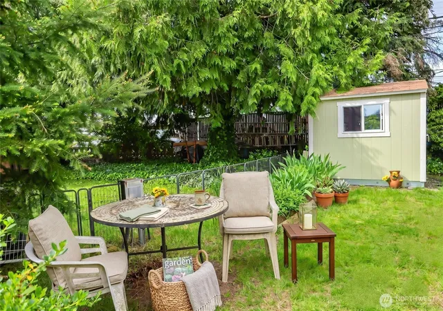 Photo 3 of Manufactured home for sale at 7301 NE 175th Street #303, Kenmore, WA 98028 | MLS# NWM2518537 | Listing updated on 2026-09-21