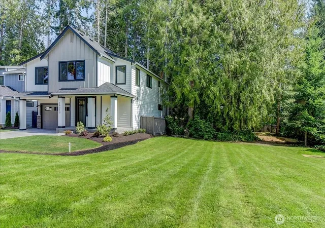 Photo 3 of Sale Pending at 19312 Meridian Dr Se #CW 11, Bothell, WA 98012 | MLS# NWM2518909 | Listing updated on 2026-09-25