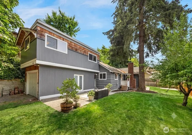 Photo 1 of Single family home for sale at 17806 83rd Place Ne, Kenmore, WA 98028 | MLS# NWM2518957 | Listing updated on 2026-10-02