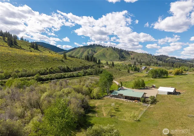 Photo 1 of Single family home for sale at 446 Rendezvous Rd, Winthrop, WA 98862 | MLS# NWM2519418 | Listing updated on 2026-09-21